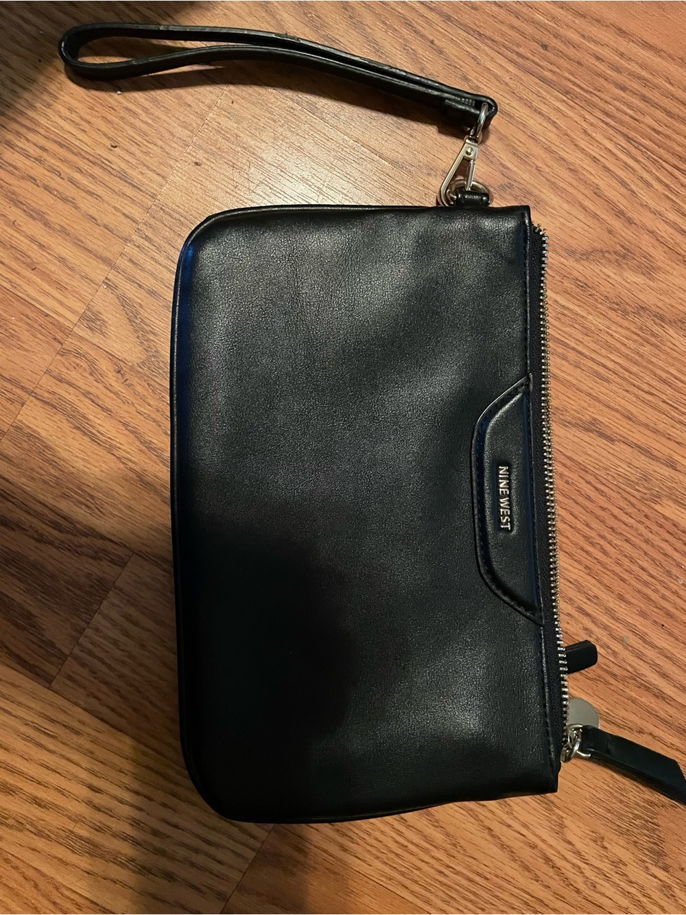 Nine West Black Leather Zip Wristlet